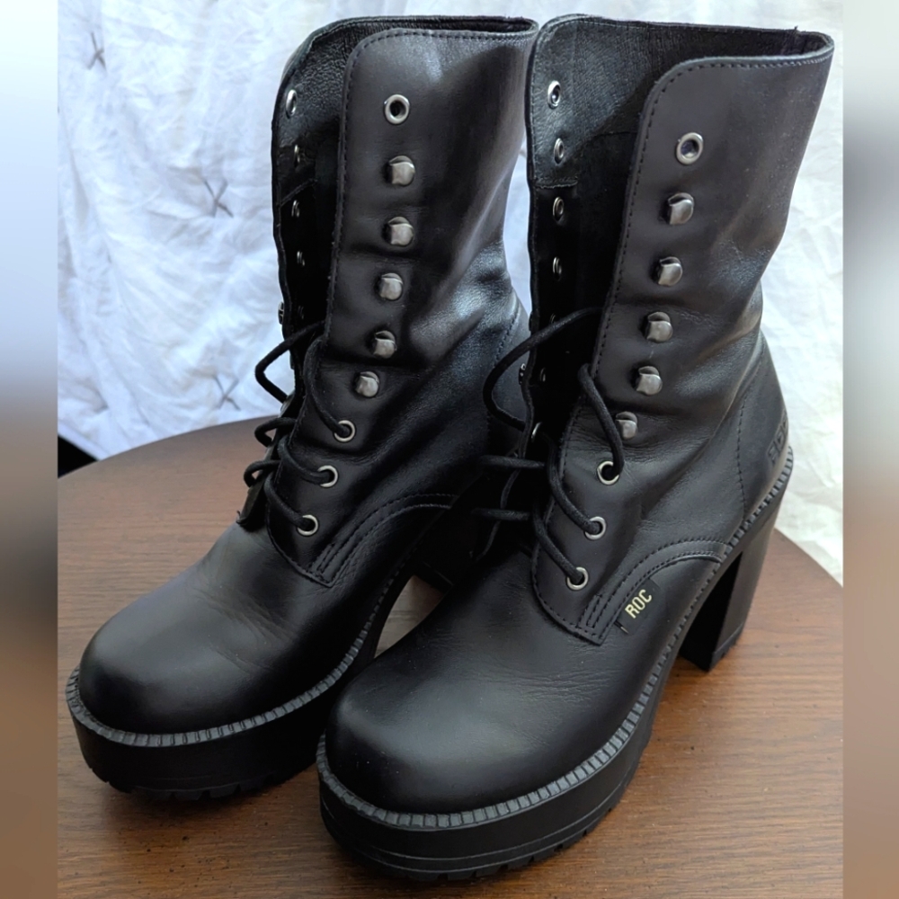 ROC Australia Lash Boot